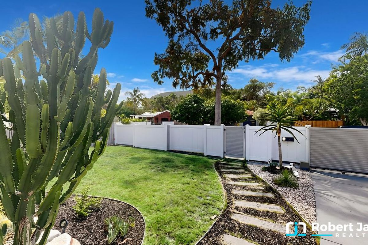 10 Spinnaker Drive, Mount Coolum