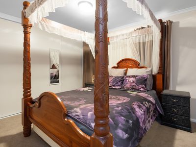 171 Varden Street, Piccadilly