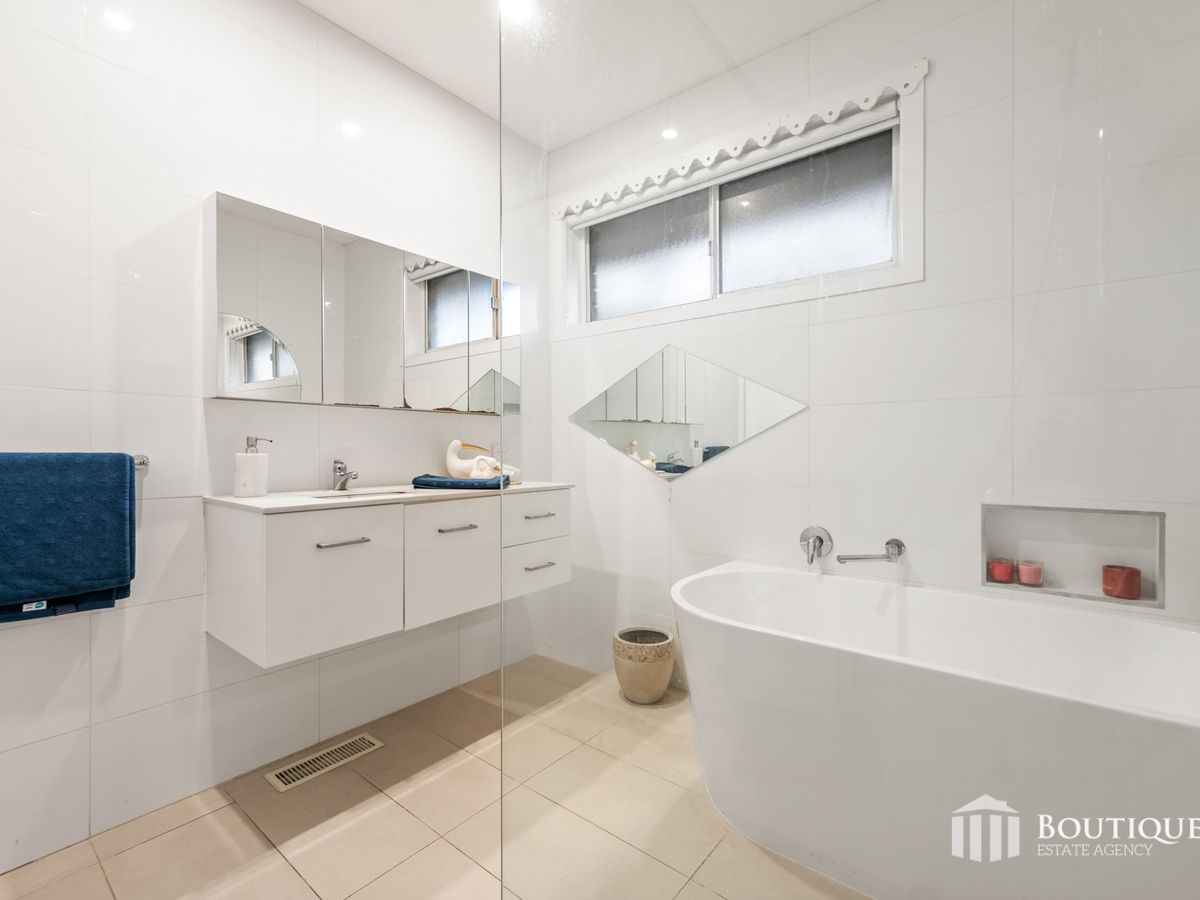 4 Surrey Road, Dandenong North