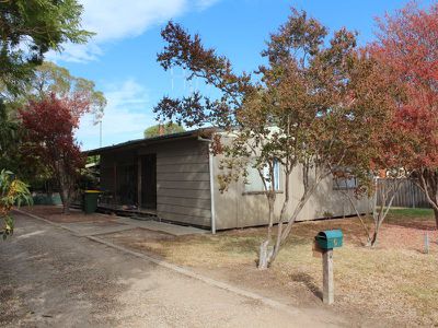 6 Turora Turora Street, Moulamein