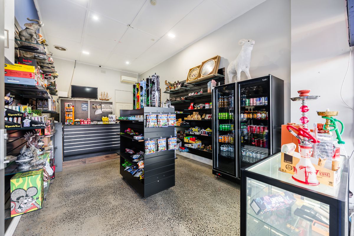 112 Somerville Road, Yarraville