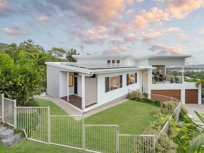 1 Seaview Court, Castle Hill