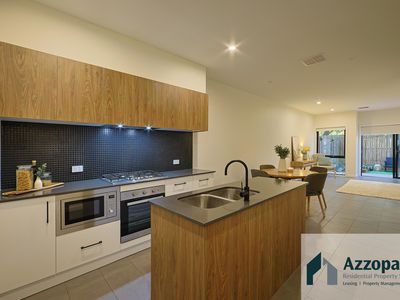 79 / 1 Rowland Rees Crescent, Greenway