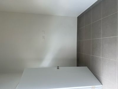 Single Bedroom / 6 Boundary Street, Parramatta