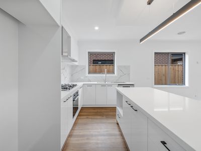 13 stover rd, Clyde North