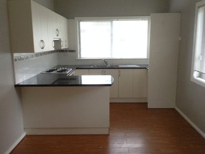 28 Moore Place, Warrawong