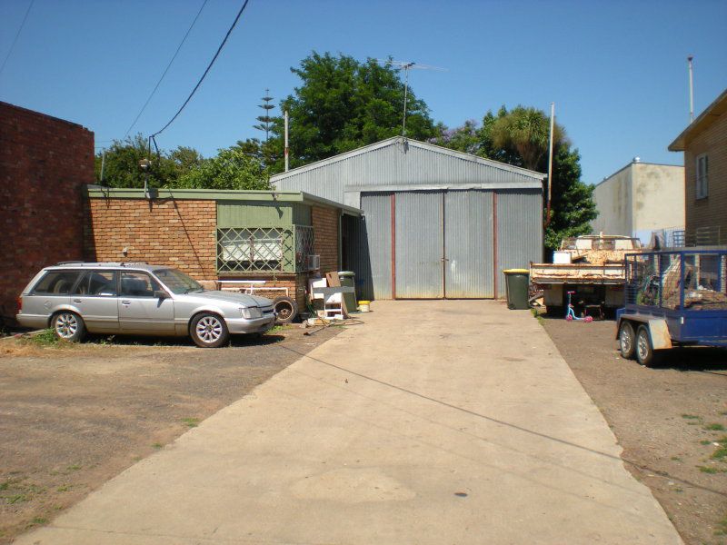 68 Roseneath Street, North Geelong