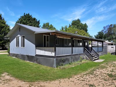 8 Seymour Street, Majors Creek