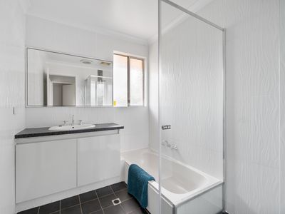 32 Burkett Drive, Hannans