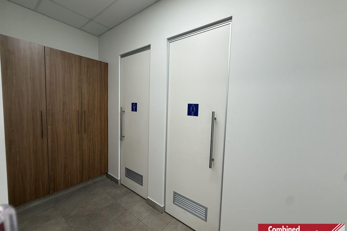 17 Orielton Road, Smeaton Grange