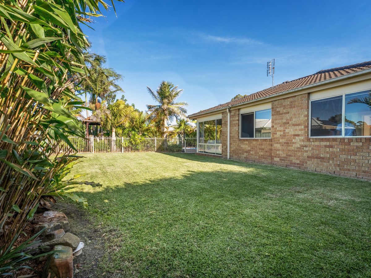 12 Sterling Way, Hamlyn Terrace