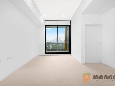 a4304 / 1 Hamilton Crescent, Ryde