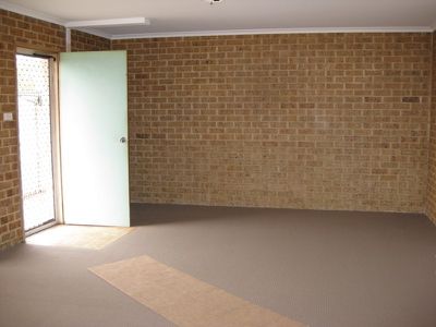 1 / 70 Central Avenue, Oak Flats