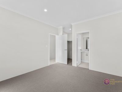 13 Hidcote Road, Lakelands