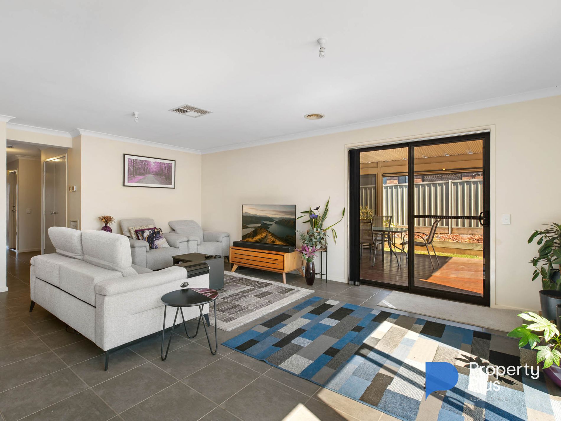 14 Freeman Drive, Kangaroo Flat