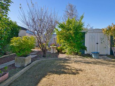 5 Eiffel Crescent , Port Kennedy