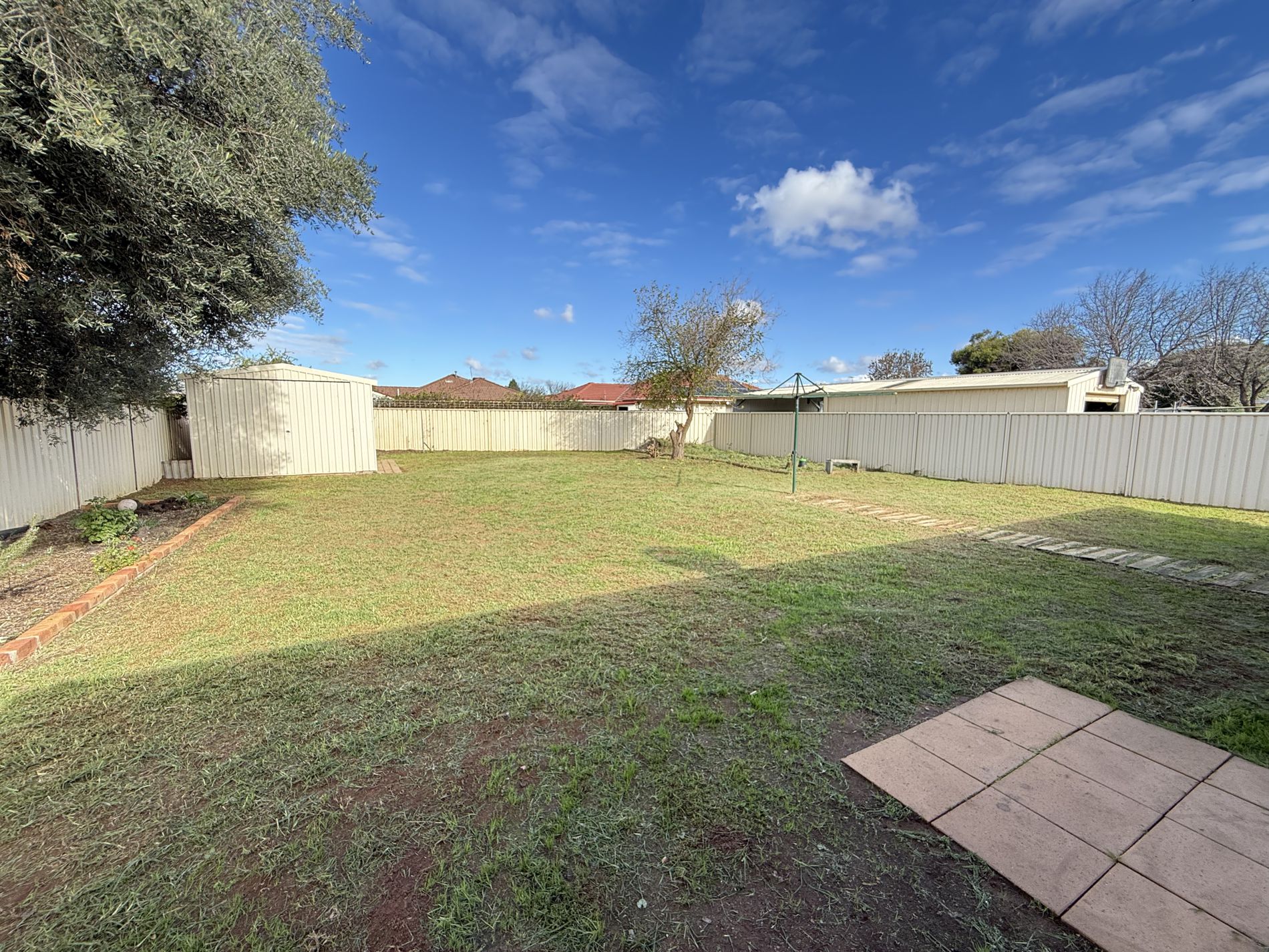 4 Evanside Parade, Griffith
