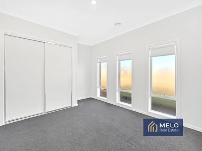 9 Perivale Crescent, Wyndham Vale