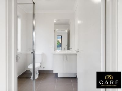 33 Casa Circuit, Clyde North