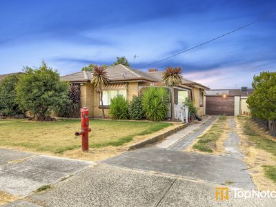 17 Crockett Ave, Craigieburn