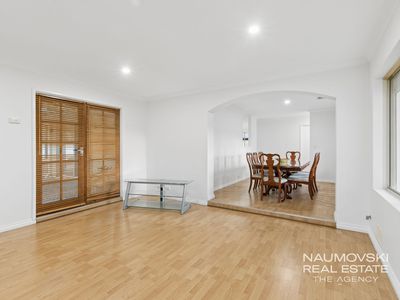 6 Jefferson Drive, Marangaroo