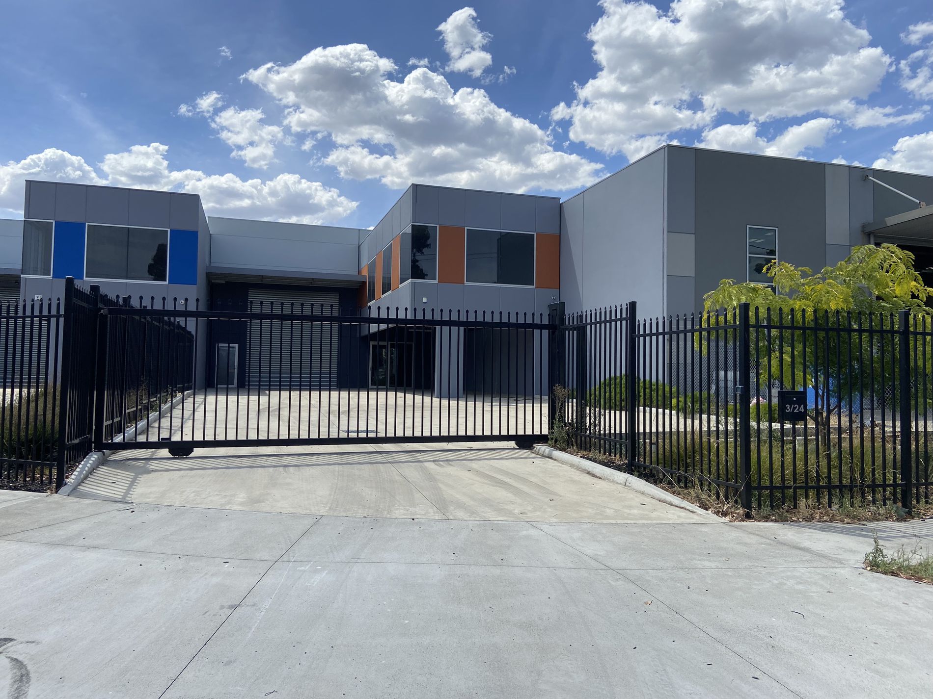 3 / 24 Law Court, Sunshine West