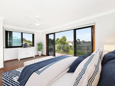 44 Highclere Avenue, Banksia