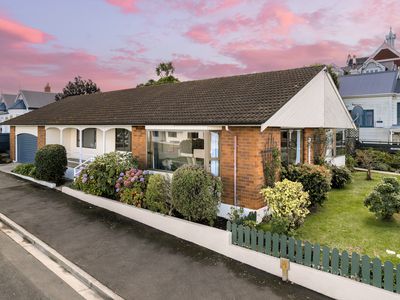 1 Highgate, Belleknowes