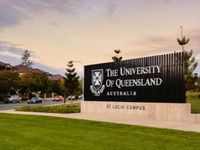 U6 / 75 Sir Fred Schonell Drive, St Lucia