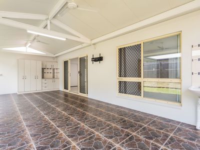 25 Lillipilli Street, Redlynch