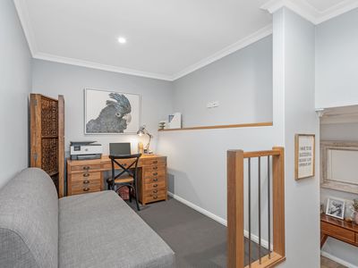 44 Cottesloe Circuit, Red Head