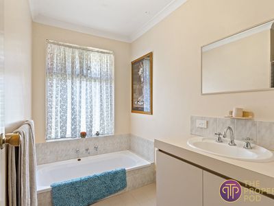 11 Bonanza Court, Huntingdale