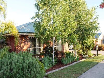 66 NIGHTINGALE AVENUE, Wodonga