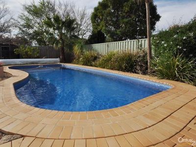 10 Gwydir Court, Dubbo