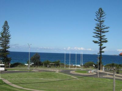 6 / 8-10 Parkside Avenue, Wollongong
