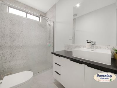32 Blackwood Road, Lara