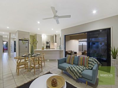 2 Heliconia Court, Mount Louisa
