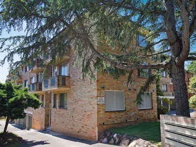 12 / 7 Curzon Street, Ryde