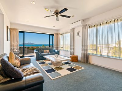 1/2 Dewsbury Terrace, Castor Bay