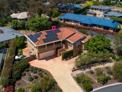 2 Camphorwood Close, Jerrabomberra