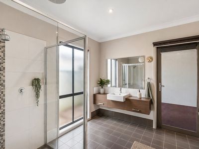 9 Derry Drive , Yarrawonga