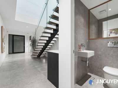2A Phillip Avenue, Cabramatta