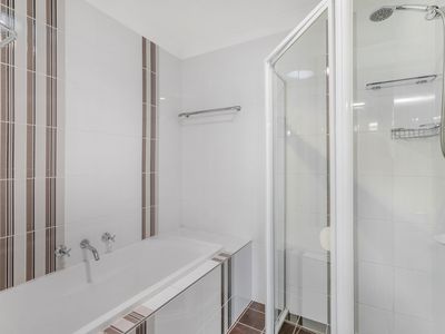 42 Carlton Road, Campbelltown