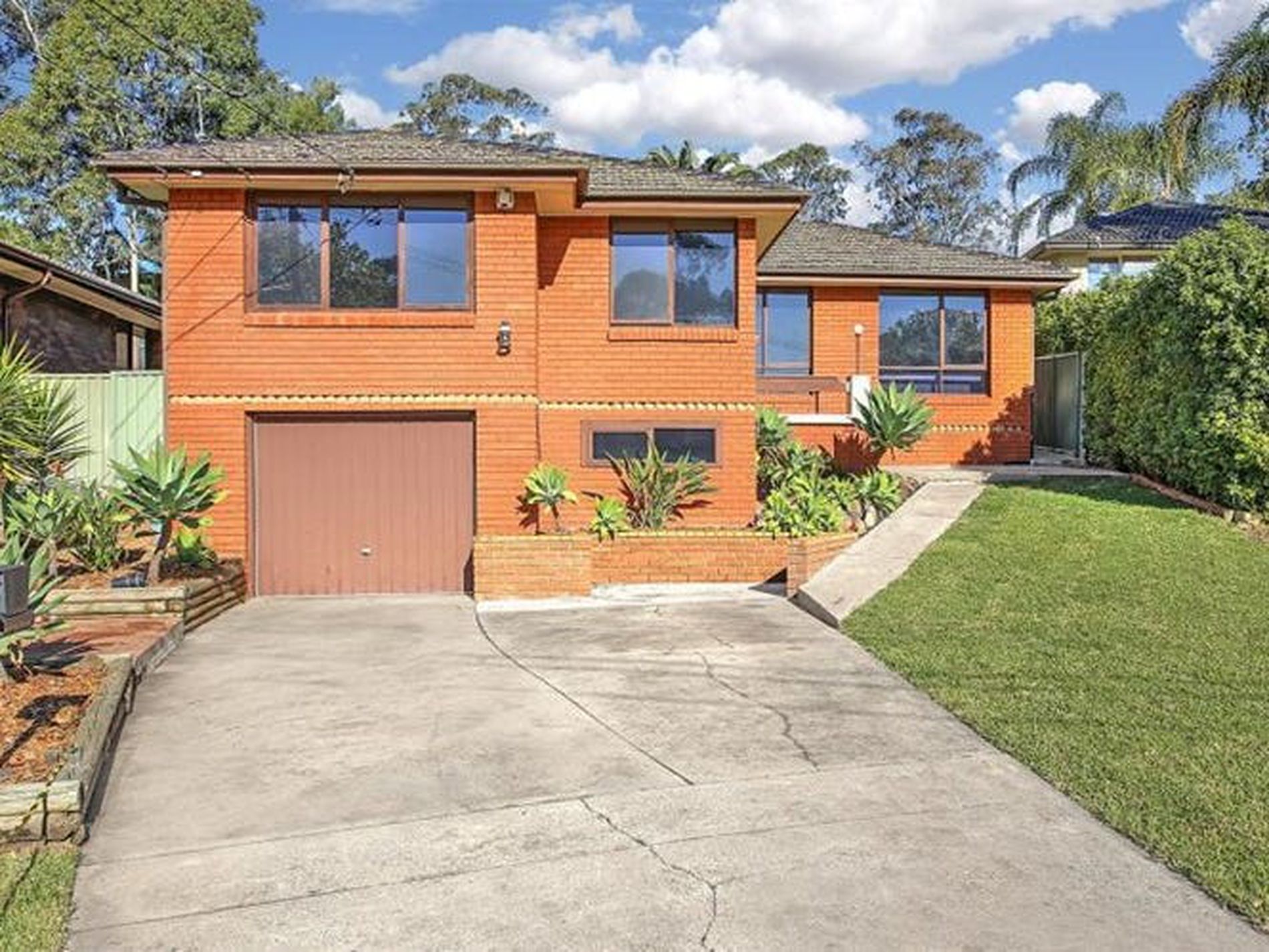 15 Lentara Court, Georges Hall