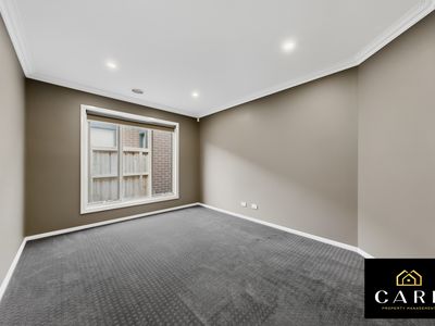 9 Wanstead Way, Cranbourne West