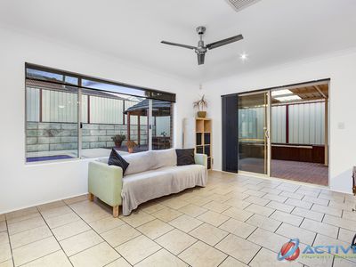 1 Miramare Boulevard, Currambine
