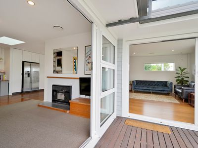 14 Harbour View Road, Te Atatu Peninsula