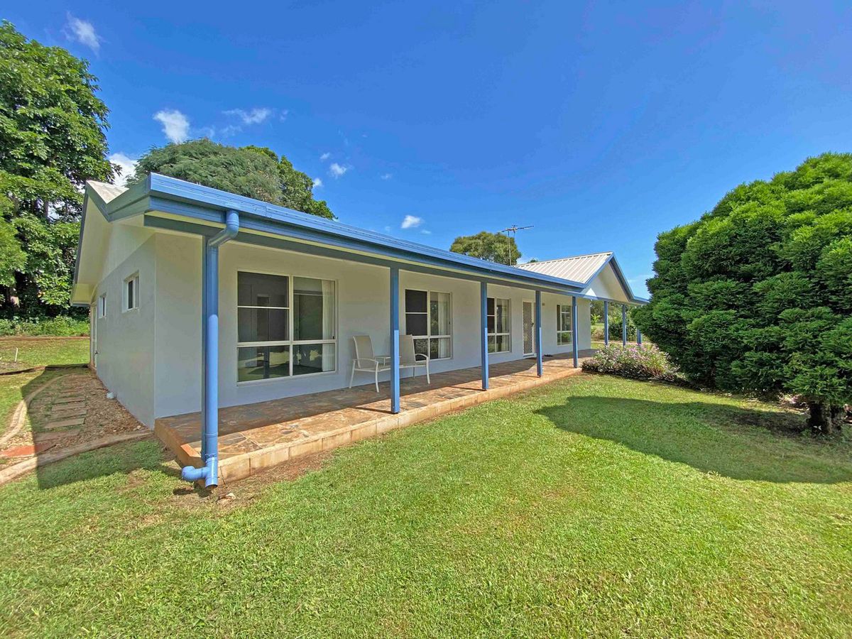 22 Panoramic Drive, Atherton