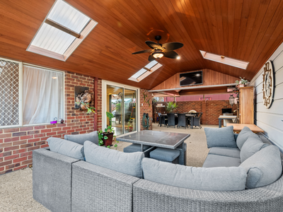 12 Carpenteria Crescent, Kenwick