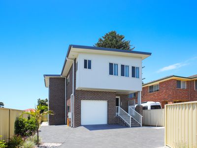 2 / 68 Pur Pur Avenue, Lake Illawarra